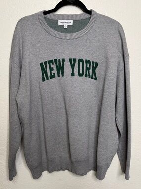 Urban Weekend New York Daydreamer Boyfriend Crewneck Womens Sz XL Grey Green